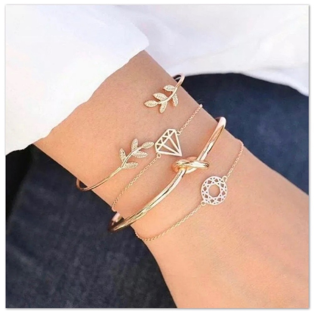 💎🌿 Diamond Leaf Gold Bracelet Set 🌿💎